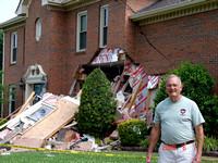 Earl Henzel's demolished house 011